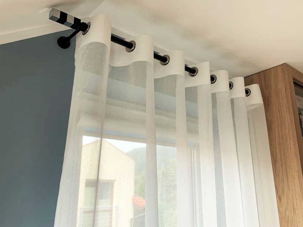 ad7b4874-05d7-47a0-b245-ac2604581786(1)